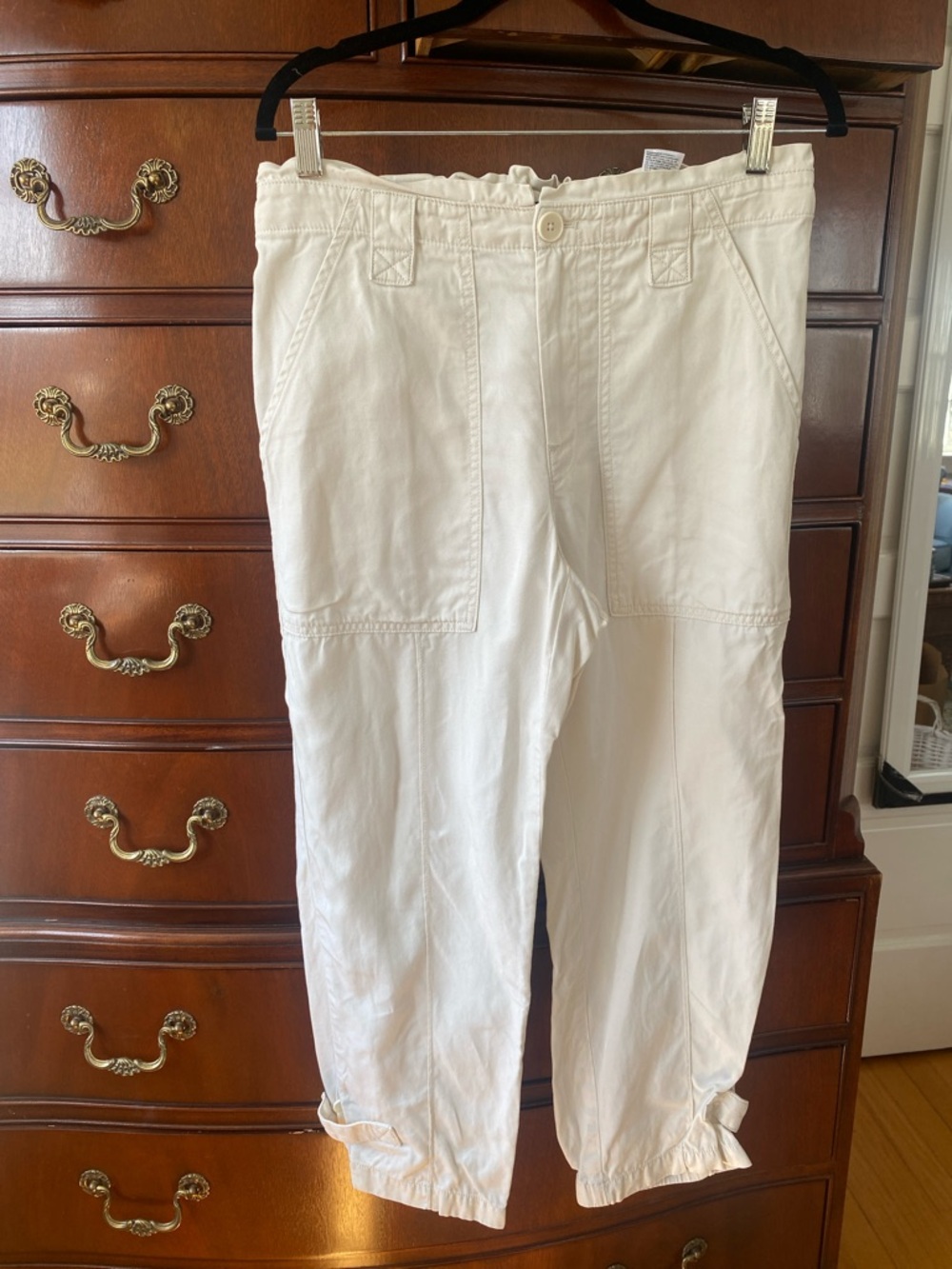 Banana Republic Cream Cropped Elastic Waist Pants